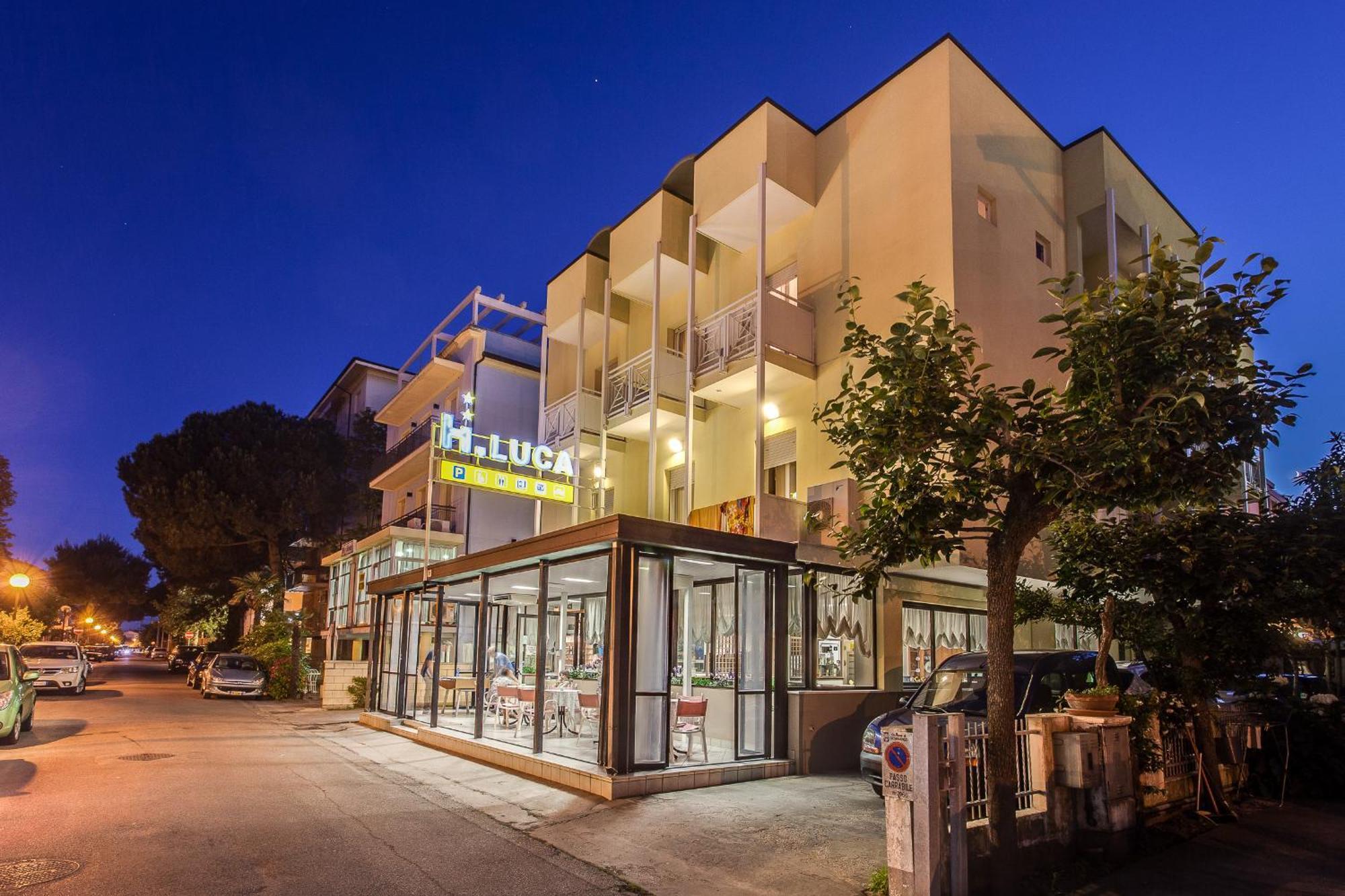 Hotel Luca Valverde  Exterior foto